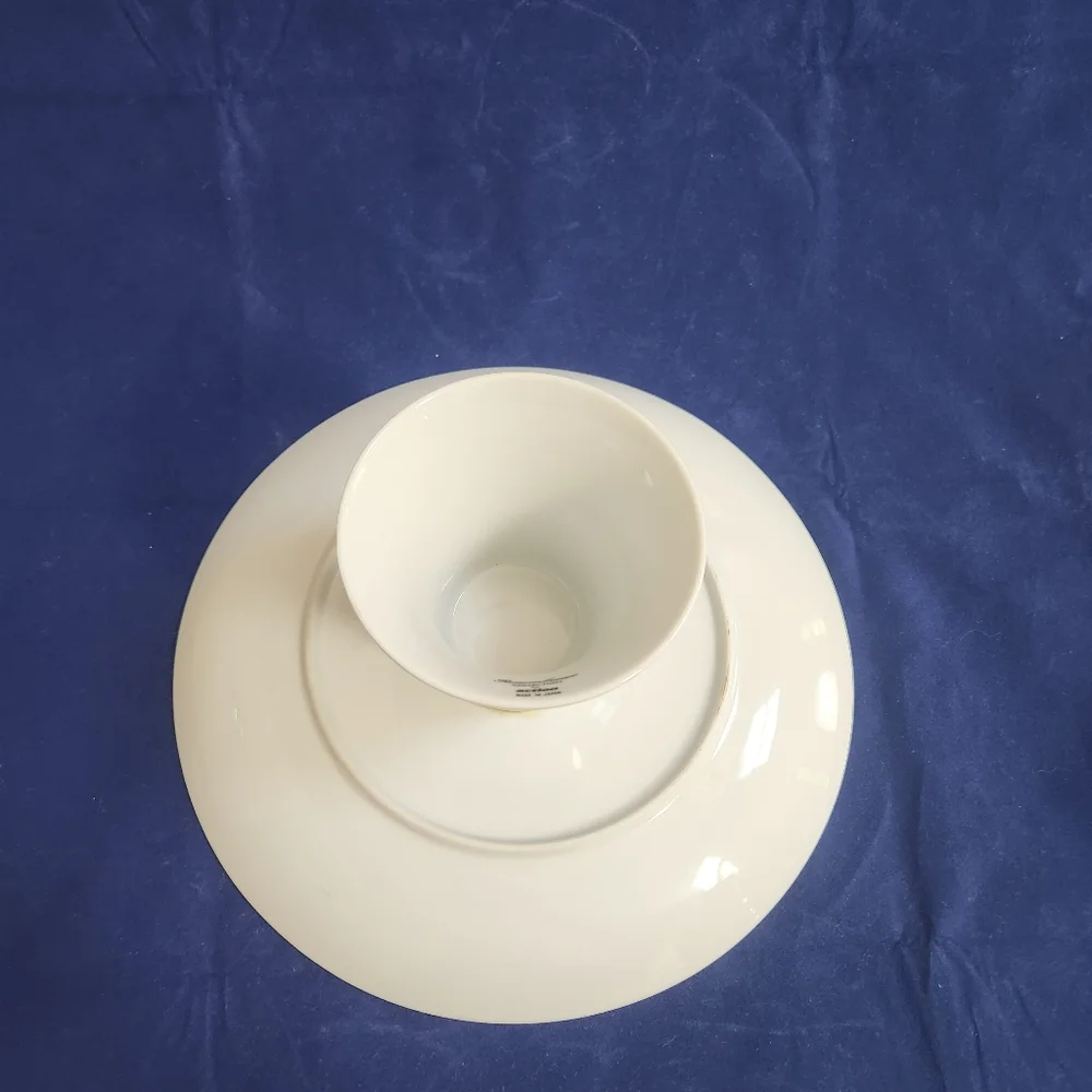 Remembrance Purple Pink Clematis Flower Asian Footed Cake Stand